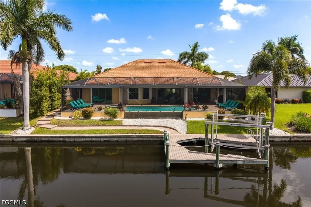 310 SE 30th Terrace Cape Coral FL 33904