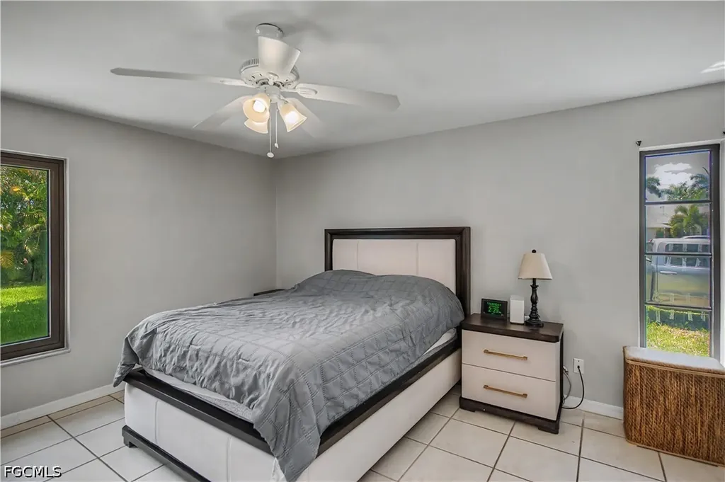 242 SW 45th Terrace Cape Coral FL 33914