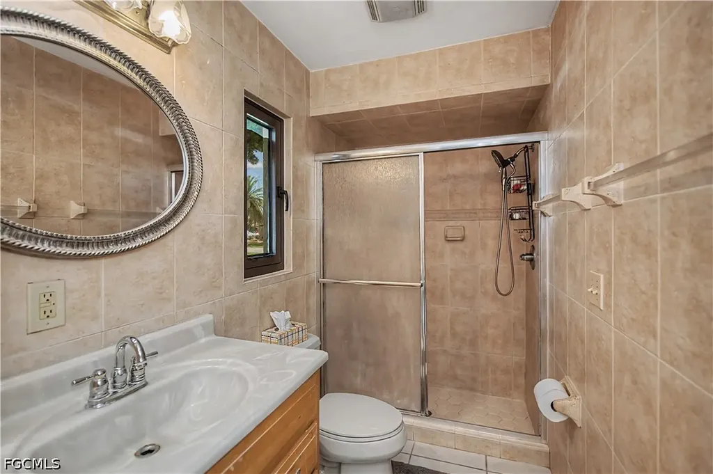 242 SW 45th Terrace Cape Coral FL 33914