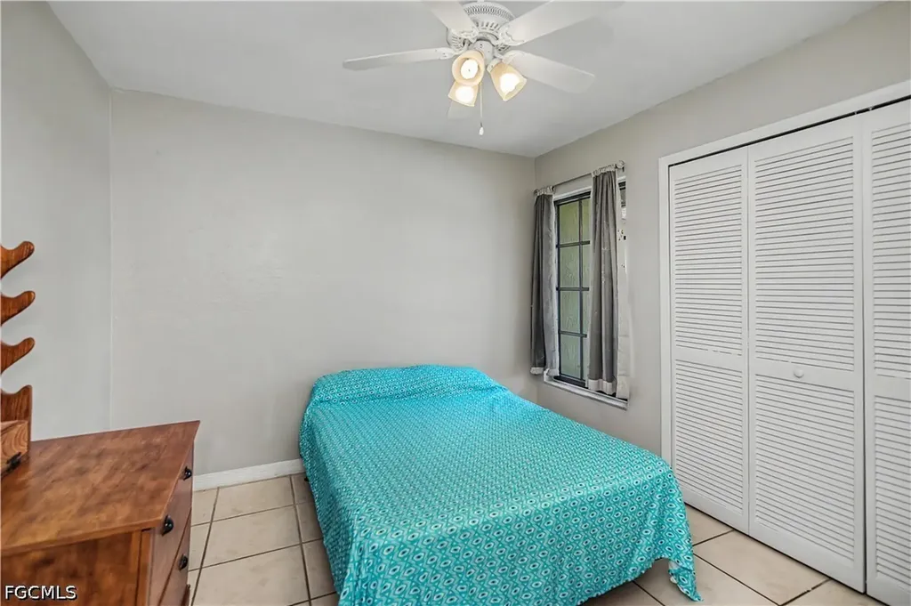 242 SW 45th Terrace Cape Coral FL 33914