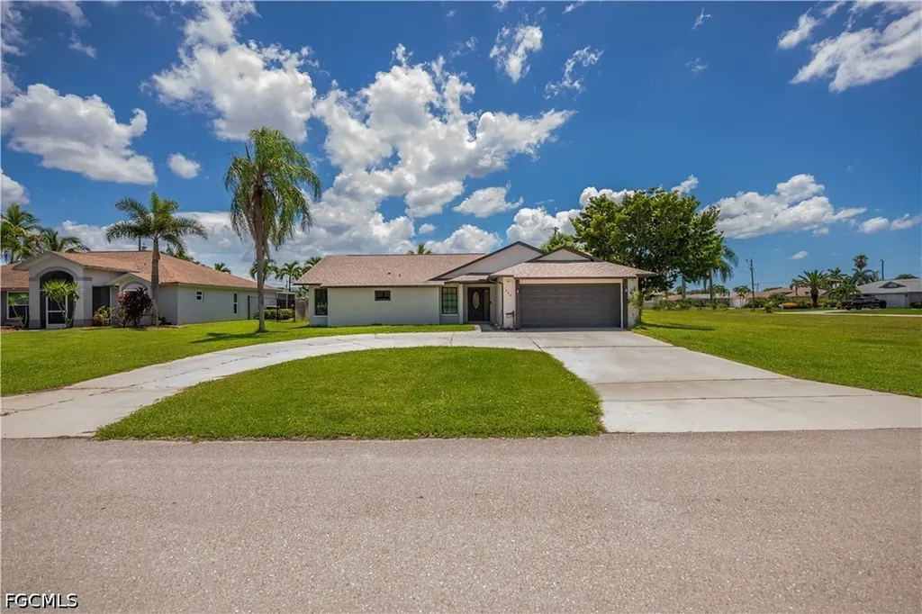 242 SW 45th Terrace Cape Coral FL 33914