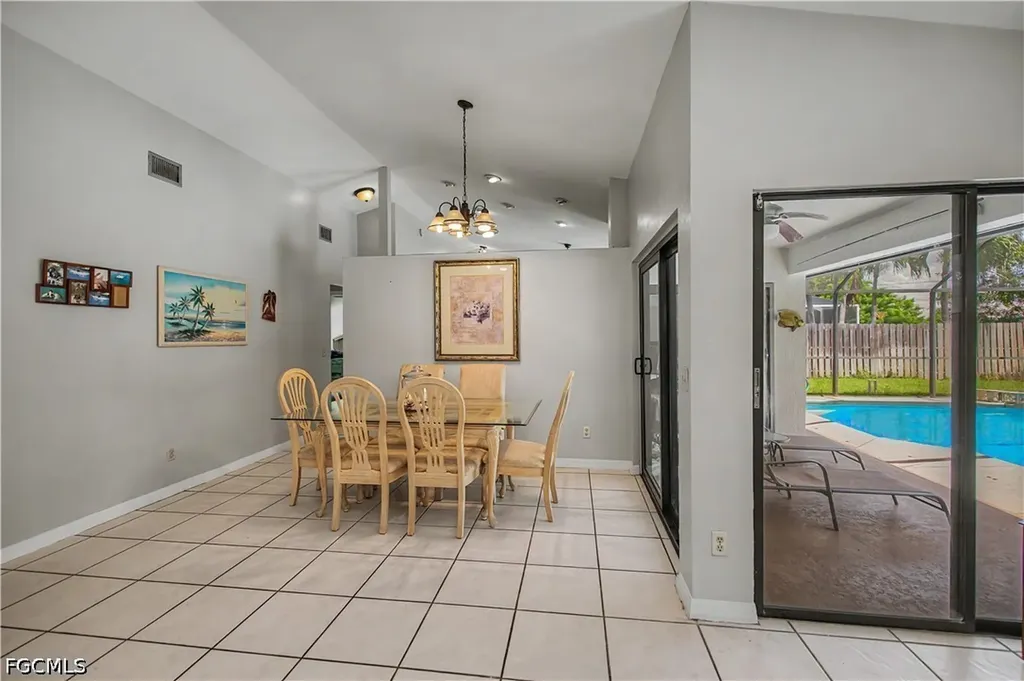 242 SW 45th Terrace Cape Coral FL 33914