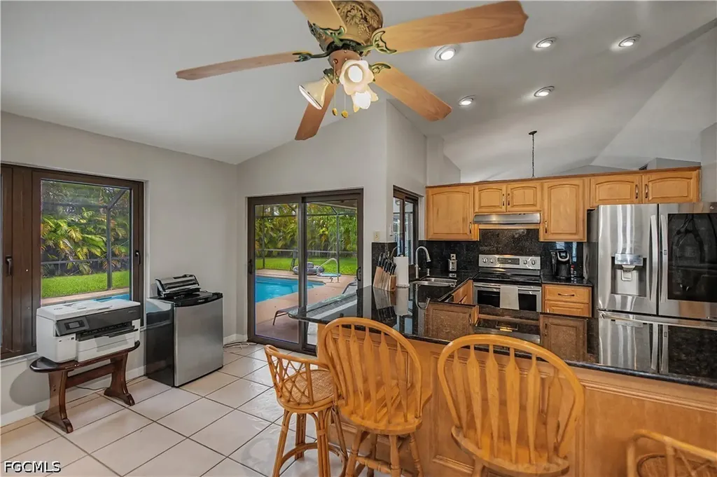 242 SW 45th Terrace Cape Coral FL 33914
