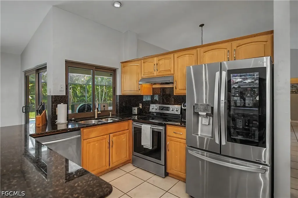 242 SW 45th Terrace Cape Coral FL 33914