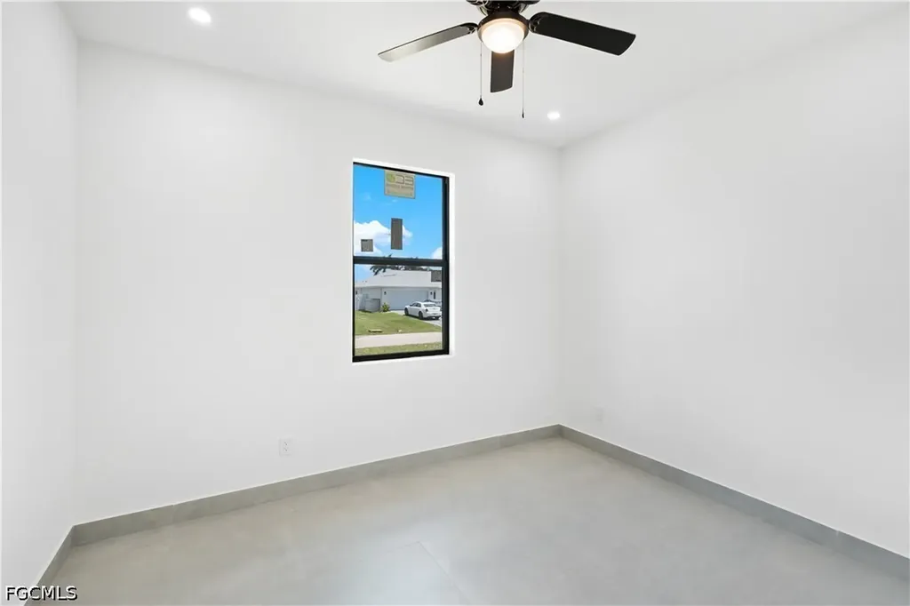 216 NW 10th Terrace Cape Coral FL 33993