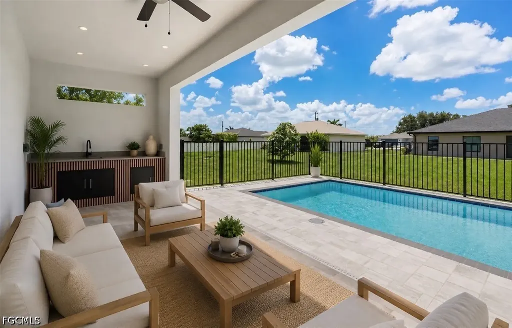 216 NW 10th Terrace Cape Coral FL 33993