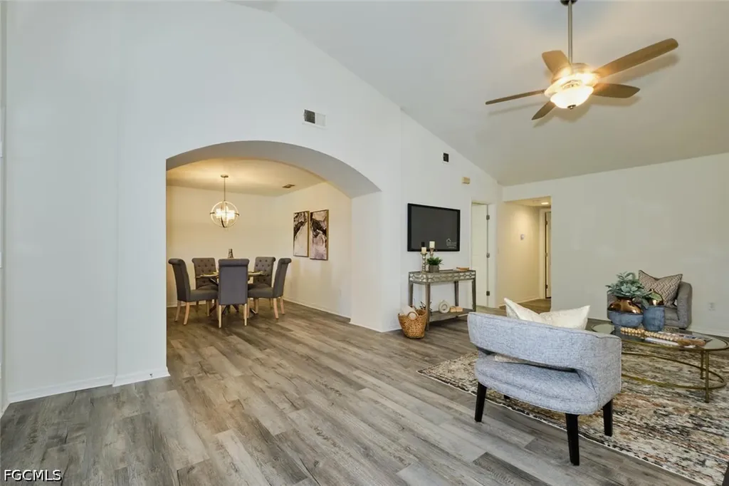 5510 SW 4th Place Cape Coral FL 33914