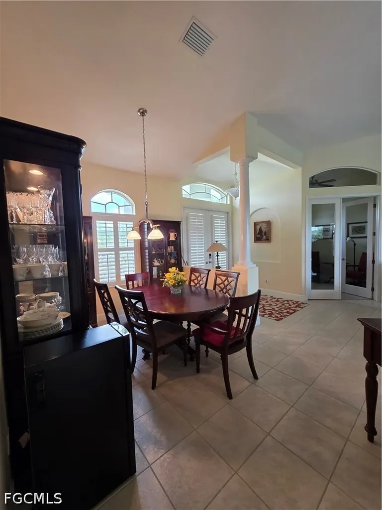 2547 SW 5th Avenue Cape Coral FL 33914