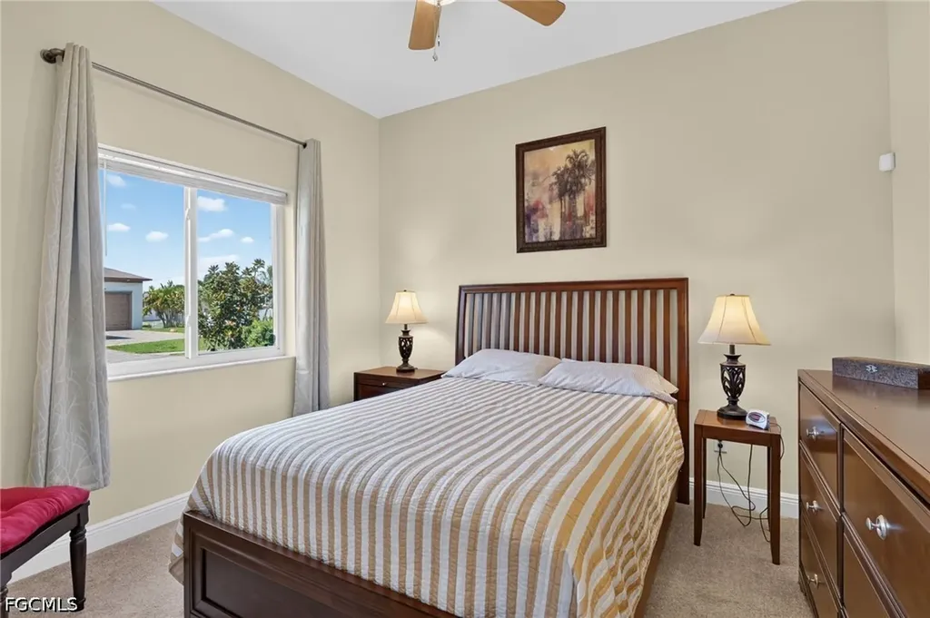 2547 SW 5th Avenue Cape Coral FL 33914