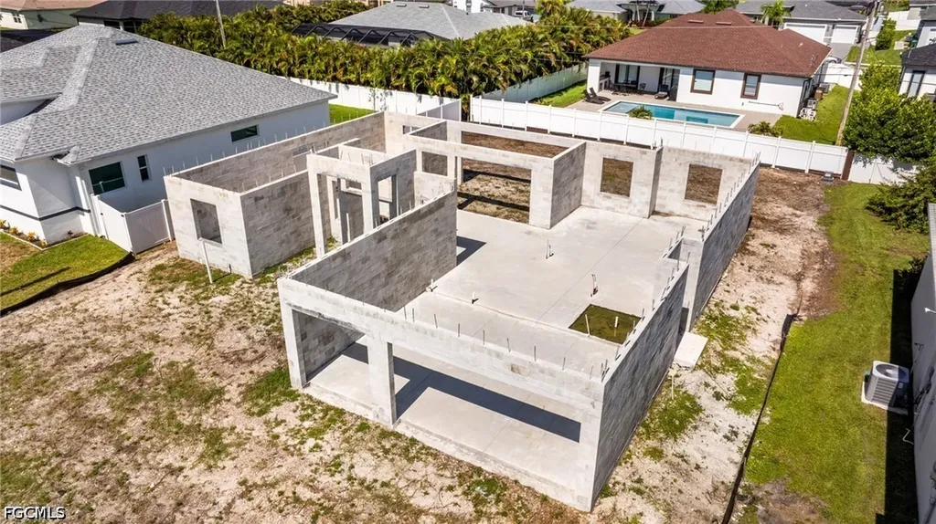 428 SW 28th Avenue Cape Coral FL 33991