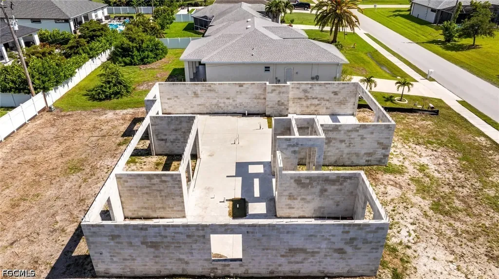 428 SW 28th Avenue Cape Coral FL 33991