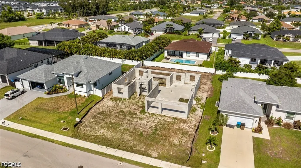 428 SW 28th Avenue Cape Coral FL 33991