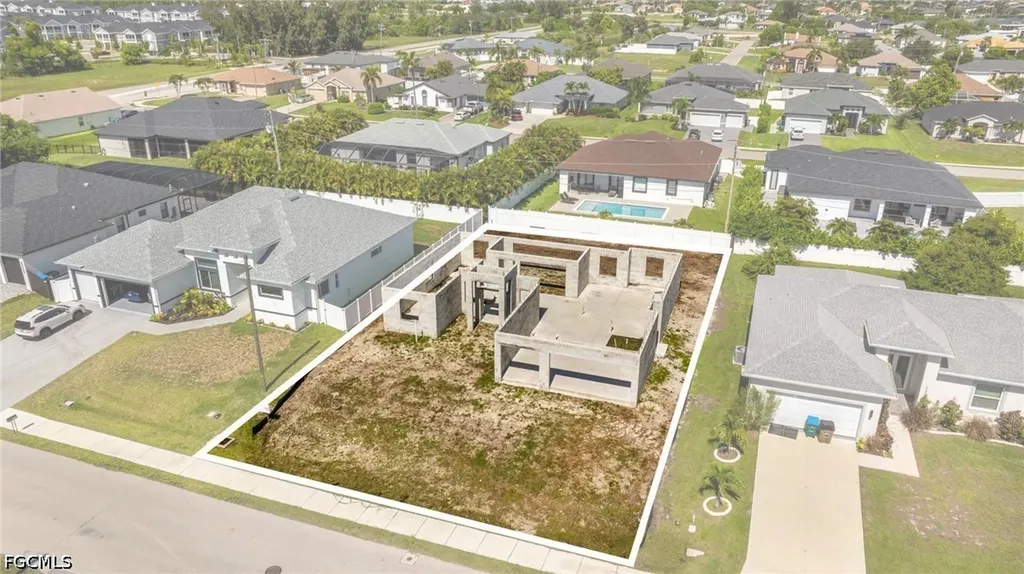 428 SW 28th Avenue Cape Coral FL 33991