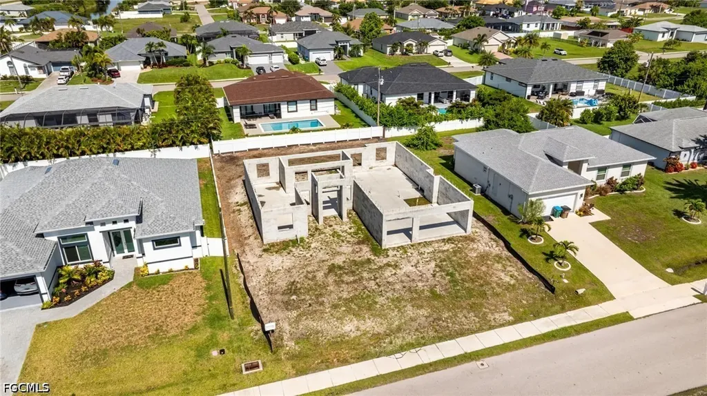 428 SW 28th Avenue Cape Coral FL 33991