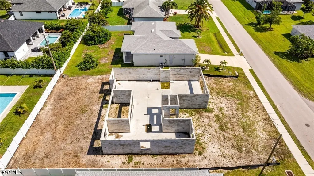 428 SW 28th Avenue Cape Coral FL 33991