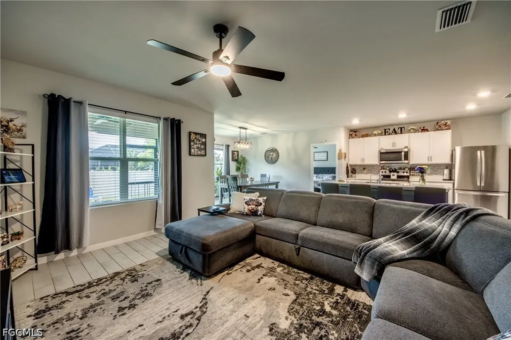 2532 NW 7th Street Cape Coral FL 33993