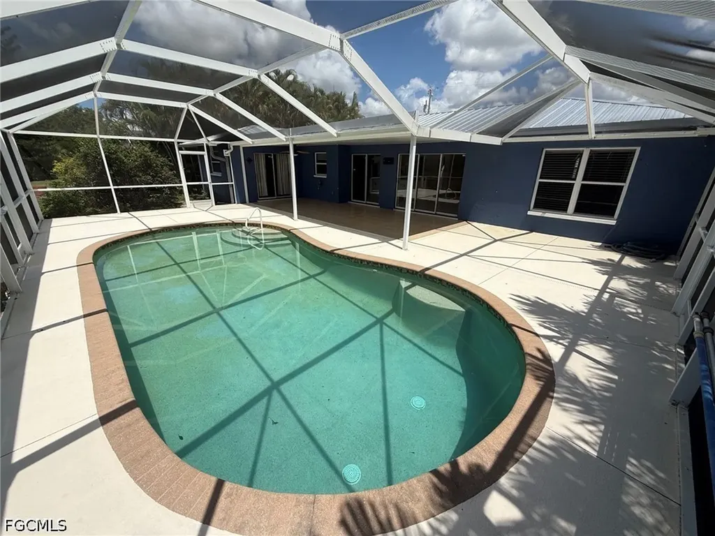 210 SE 1st Terrace Cape Coral FL 33990