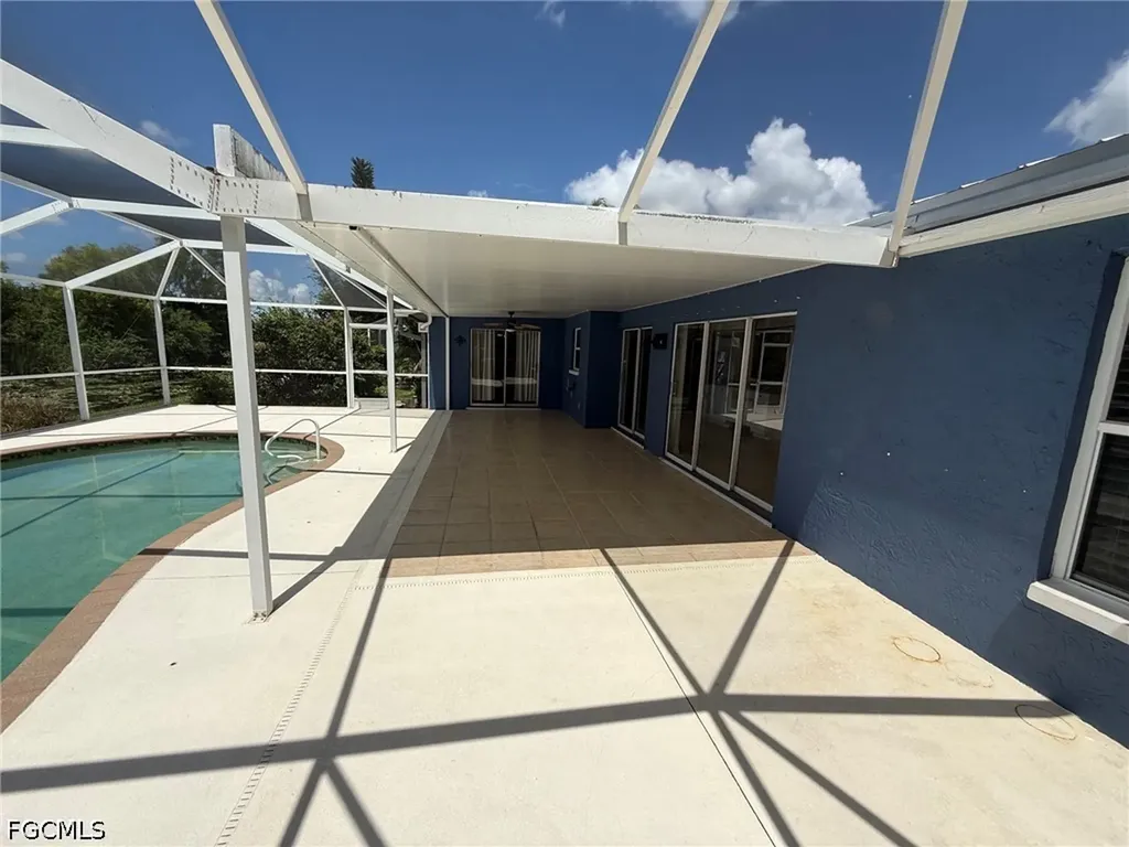 210 SE 1st Terrace Cape Coral FL 33990