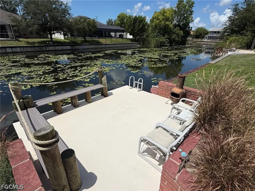 210 SE 1st Terrace Cape Coral FL 33990