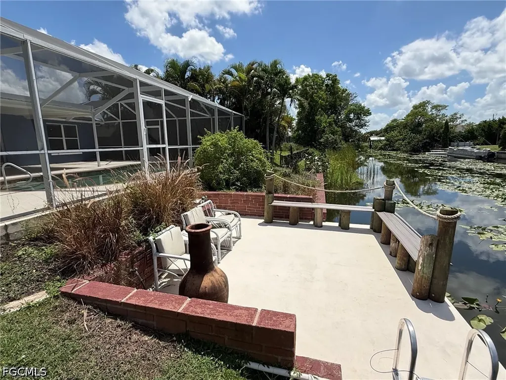 210 SE 1st Terrace Cape Coral FL 33990