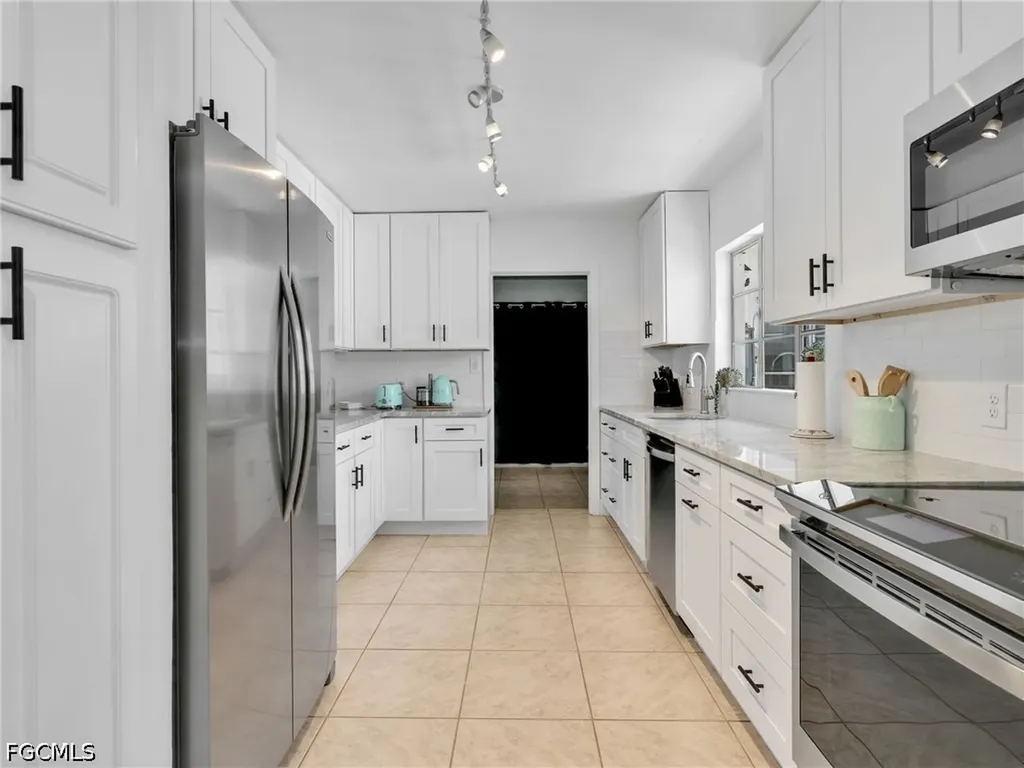 1645 Ardmore Road Fort Myers FL 33901