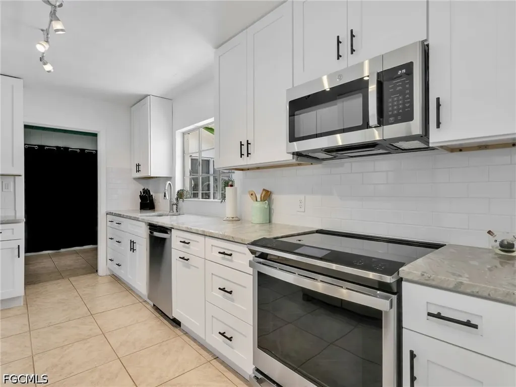 1645 Ardmore Road Fort Myers FL 33901