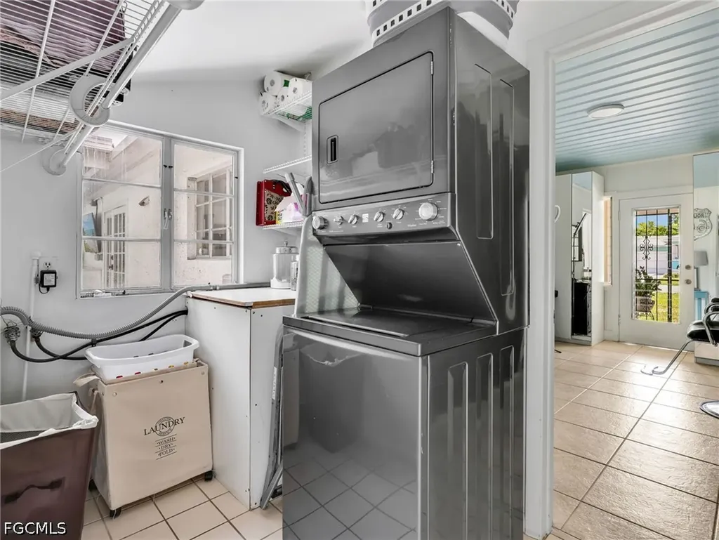 1645 Ardmore Road Fort Myers FL 33901