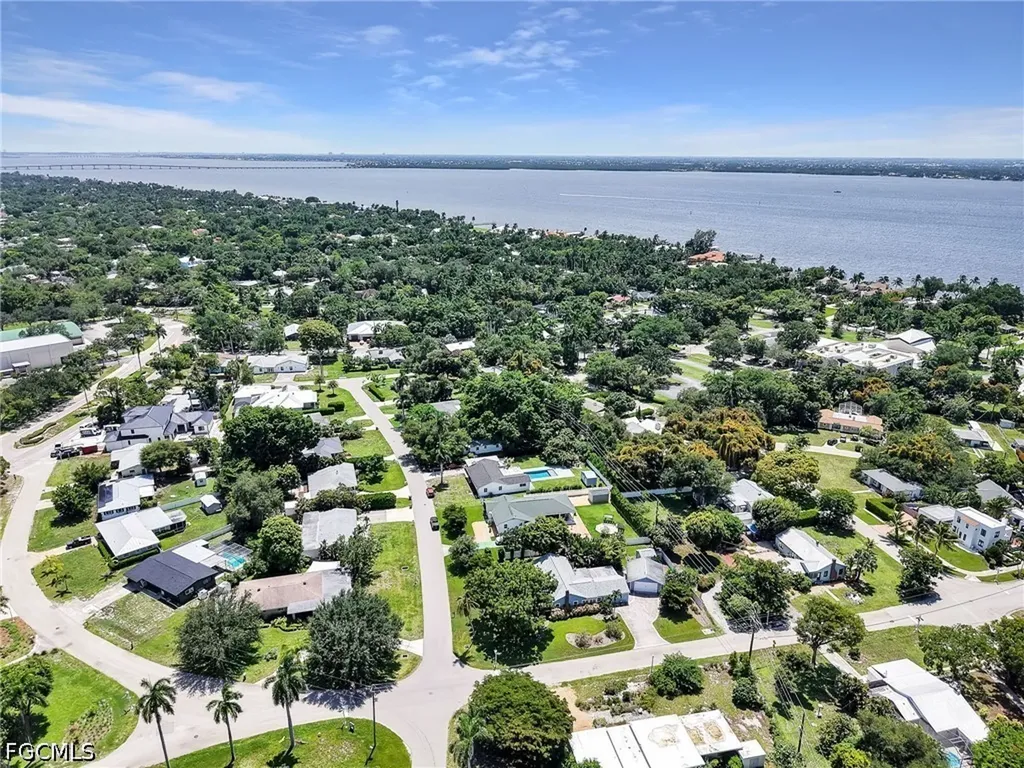 1645 Ardmore Road Fort Myers FL 33901