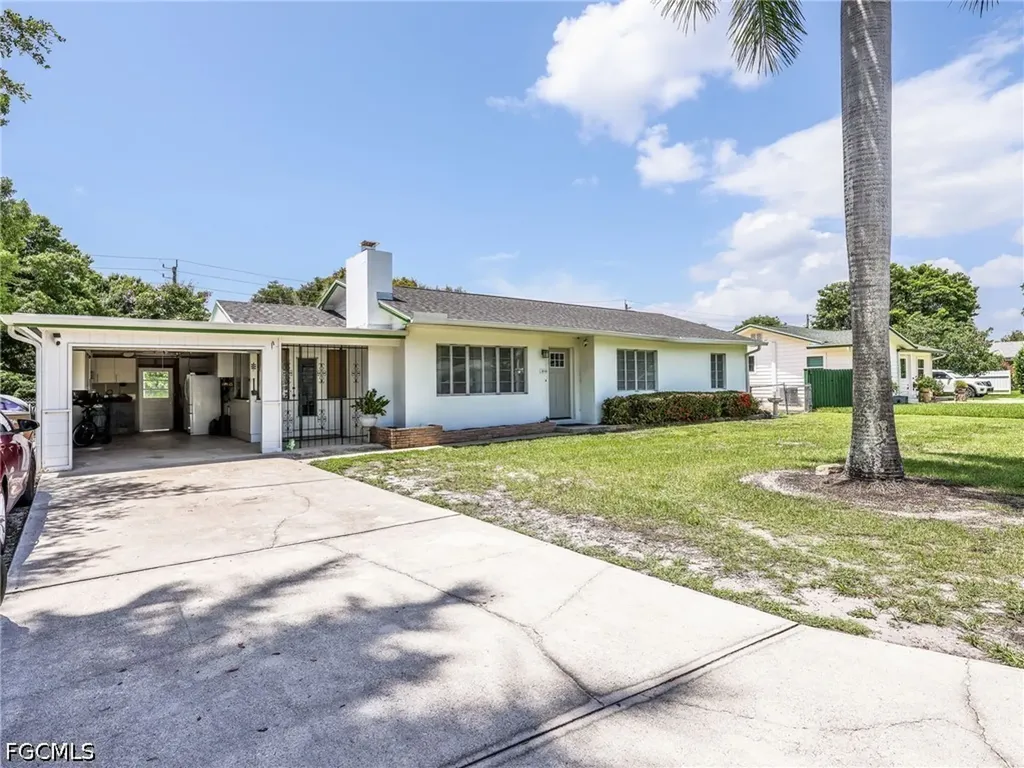 1645 Ardmore Road Fort Myers FL 33901