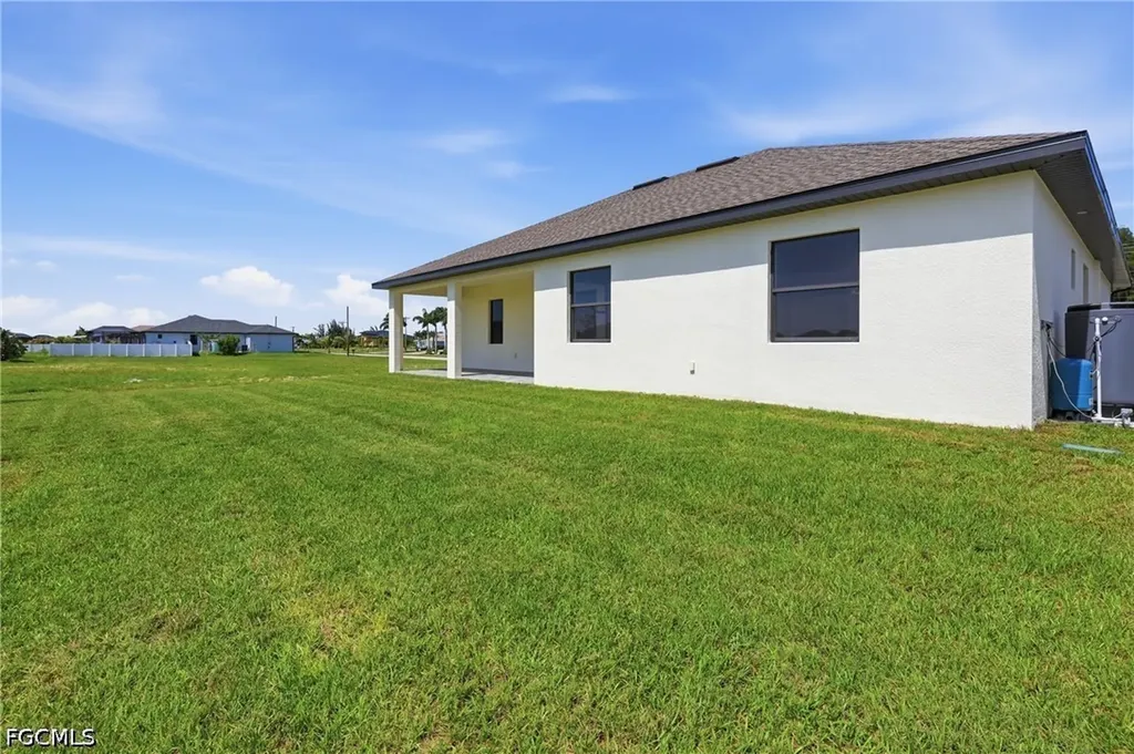 1428 Old Burnt Store Road N Cape Coral FL 33993