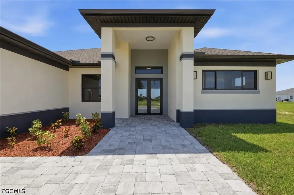 1428 Old Burnt Store Road N Cape Coral FL 33993