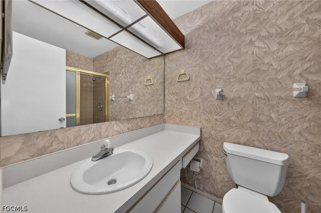 15451 Crystal Lake Drive North Fort Myers FL 33917