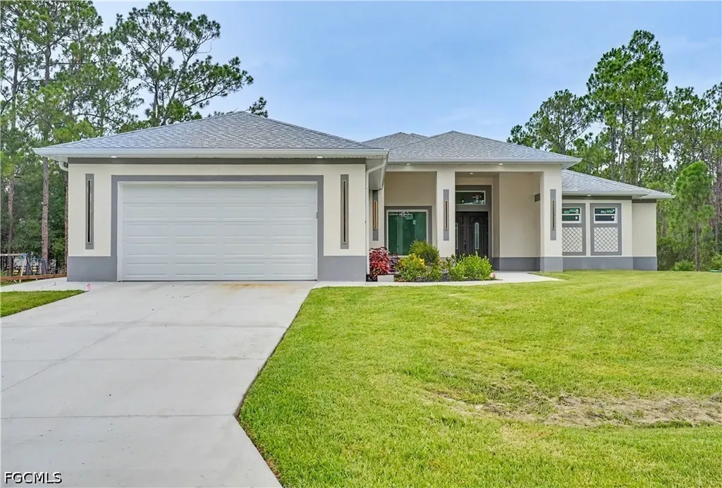 1113 Leroy Avenue Lehigh Acres FL 33972