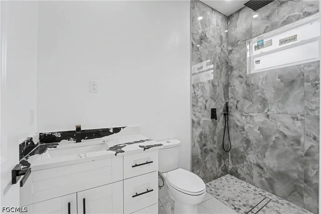 1113 Leroy Avenue Lehigh Acres FL 33972