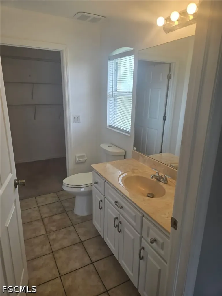 838 SW 47th Terrace Cape Coral FL 33914
