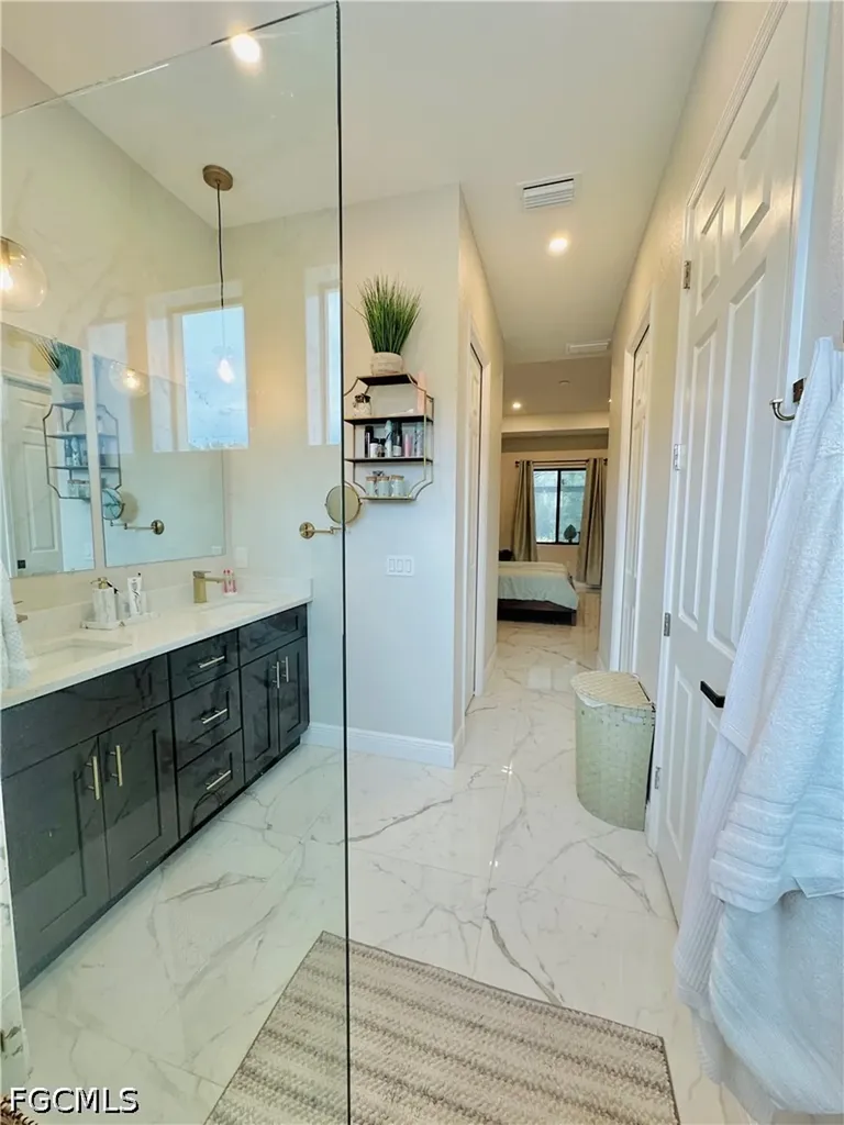 613 Hibiscus Avenue Lehigh Acres FL 33972