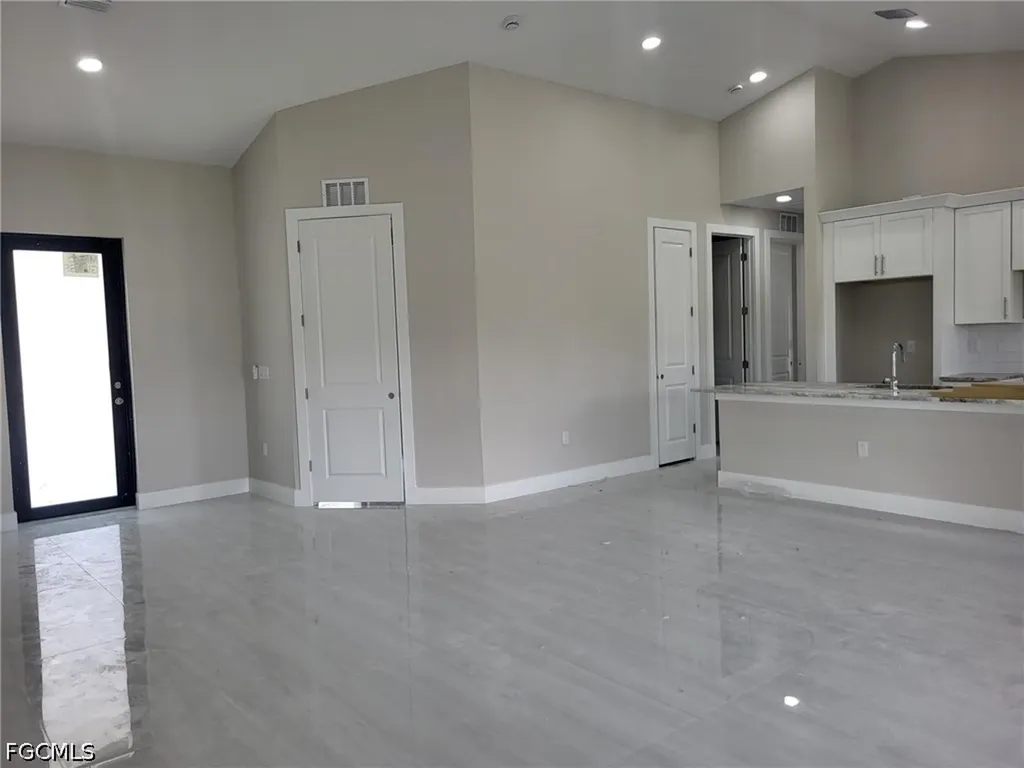 341 NW 7th Avenue Cape Coral FL 33993