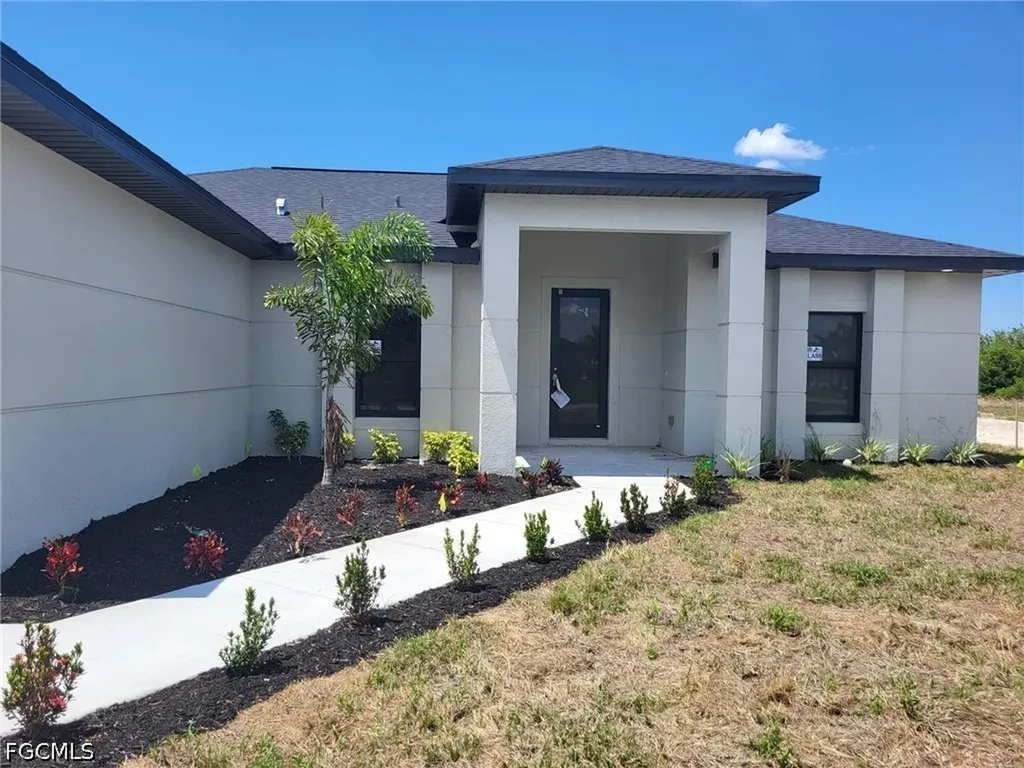 341 NW 7th Avenue Cape Coral FL 33993