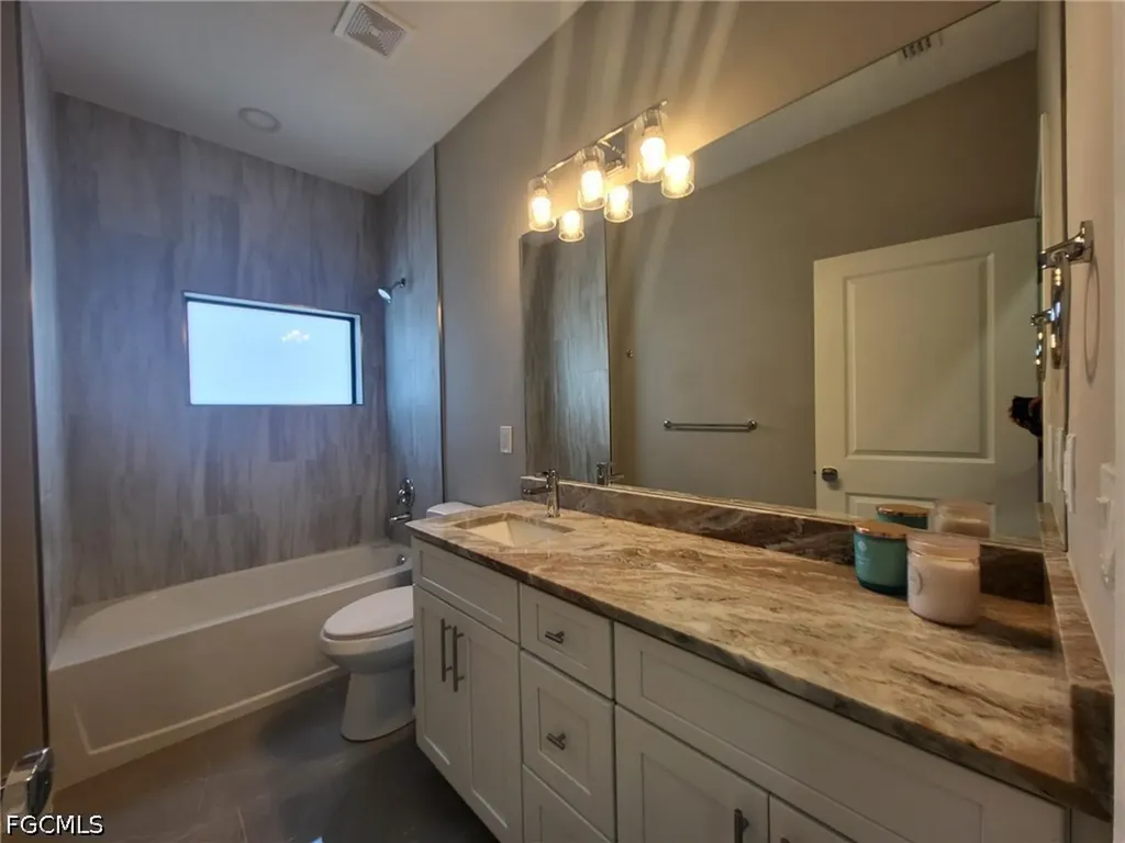 341 NW 7th Avenue Cape Coral FL 33993