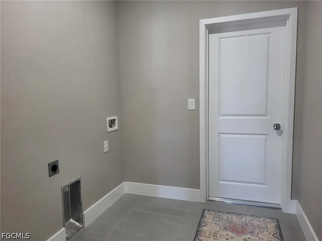 341 NW 7th Avenue Cape Coral FL 33993