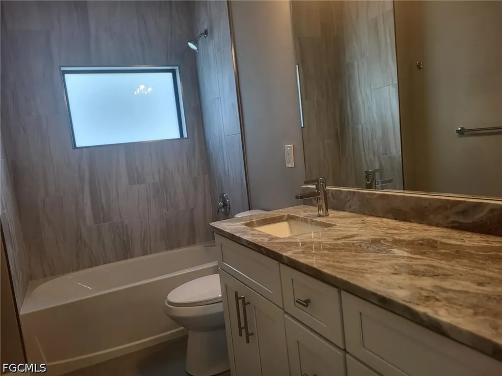 341 NW 7th Avenue Cape Coral FL 33993