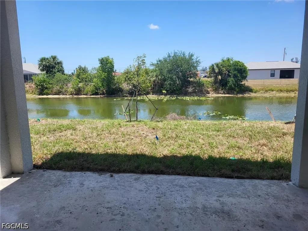 341 NW 7th Avenue Cape Coral FL 33993