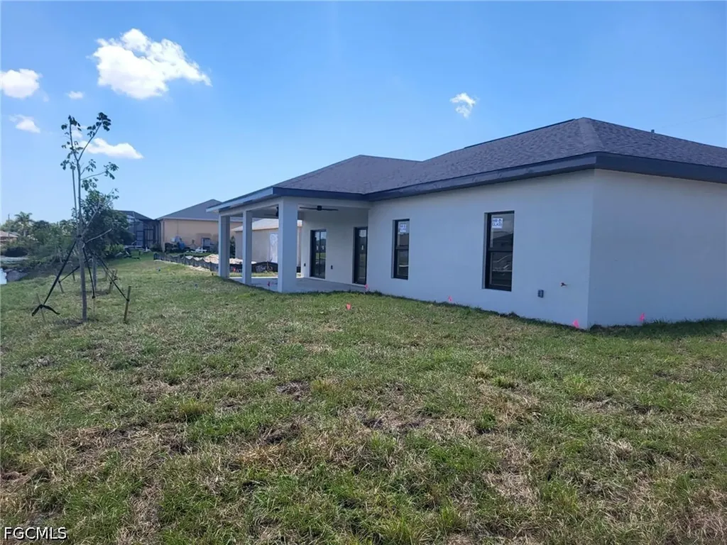 341 NW 7th Avenue Cape Coral FL 33993