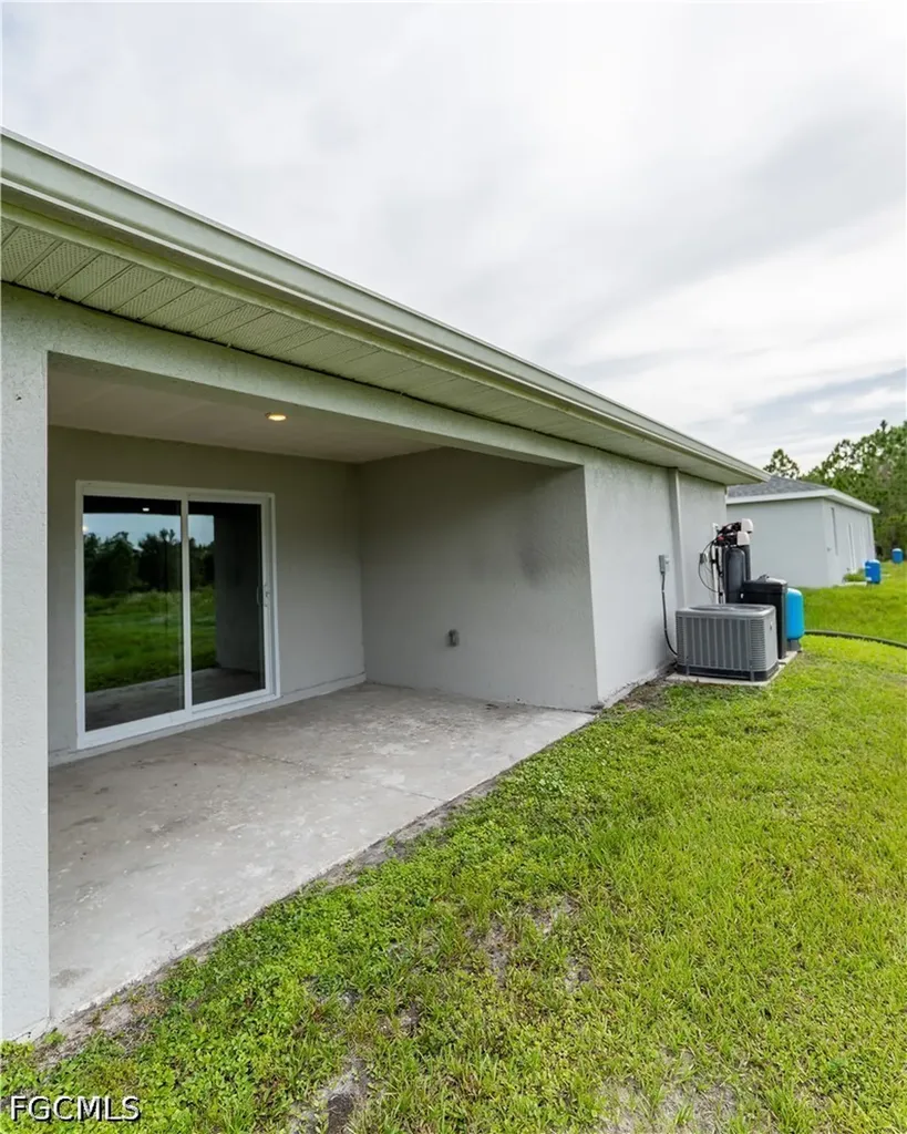 941 Jaguar Boulevard Lehigh Acres FL 33974