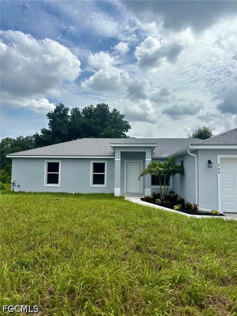 709 Ledge Street Lehigh Acres FL 33972