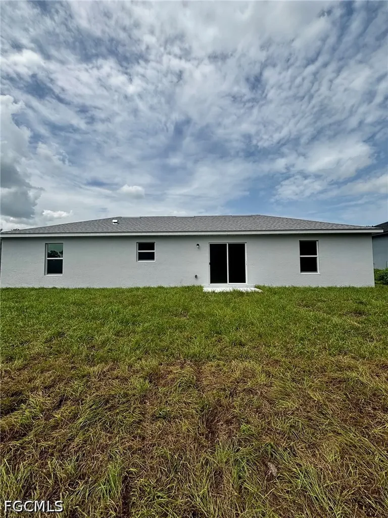 709 Ledge Street Lehigh Acres FL 33972