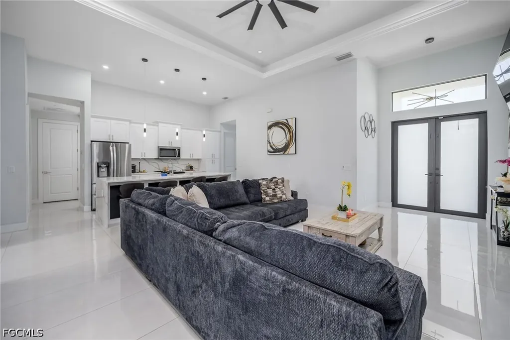920 SE 15th Terrace Cape Coral FL 33990