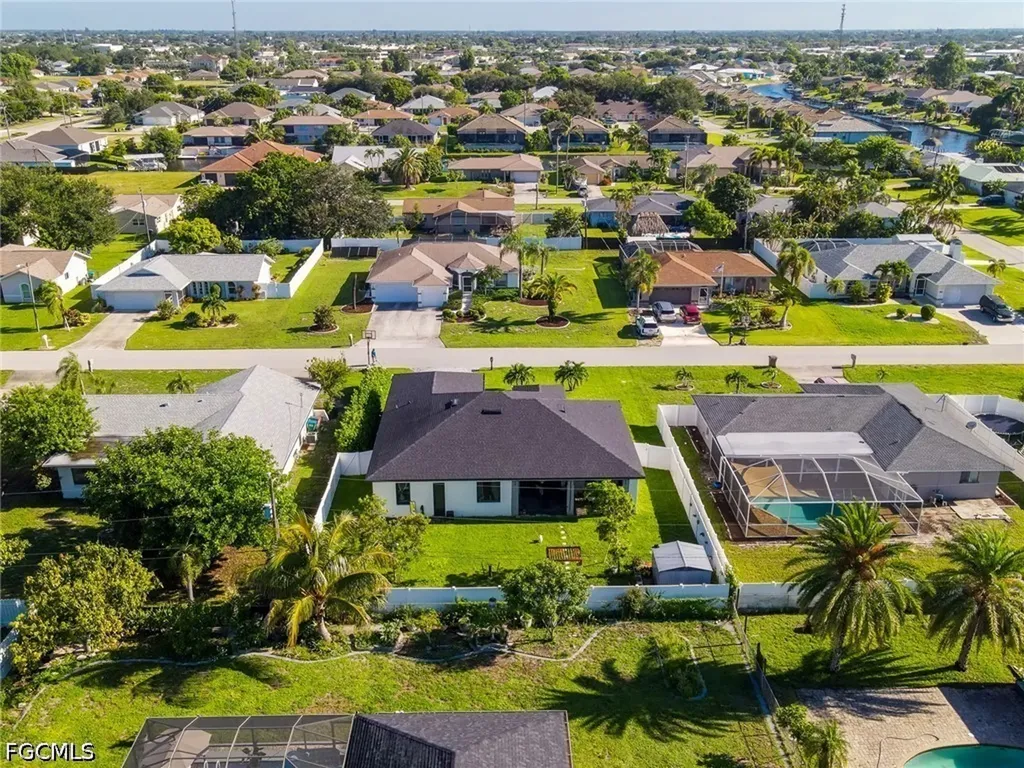 920 SE 15th Terrace Cape Coral FL 33990
