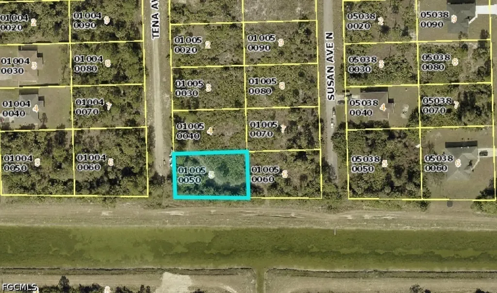 6000 Tena Avenue N Lehigh Acres FL 33971