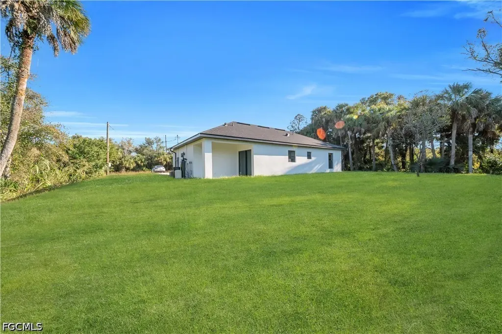 644 Woodcrest Drive Lehigh Acres FL 33972
